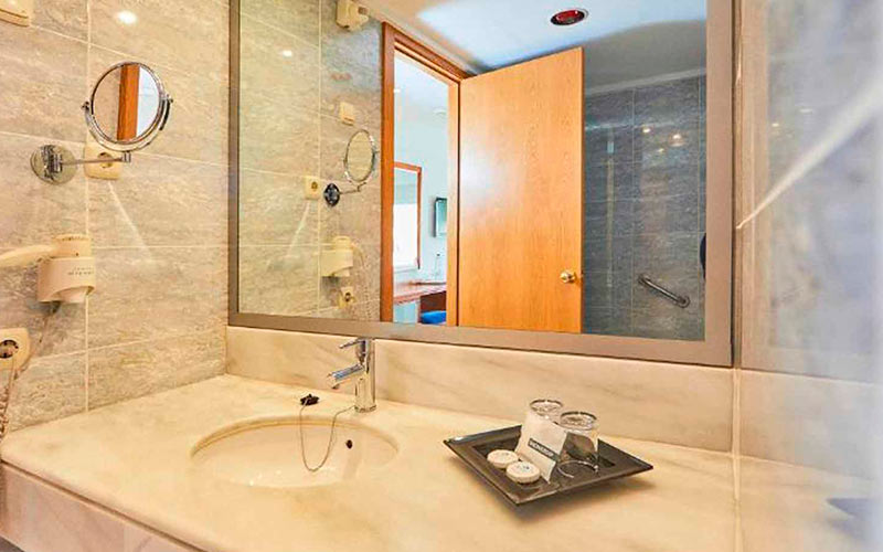 hotel rocamarina standard zimmer mit bad standard zimmer mit bad hotel rocamarina