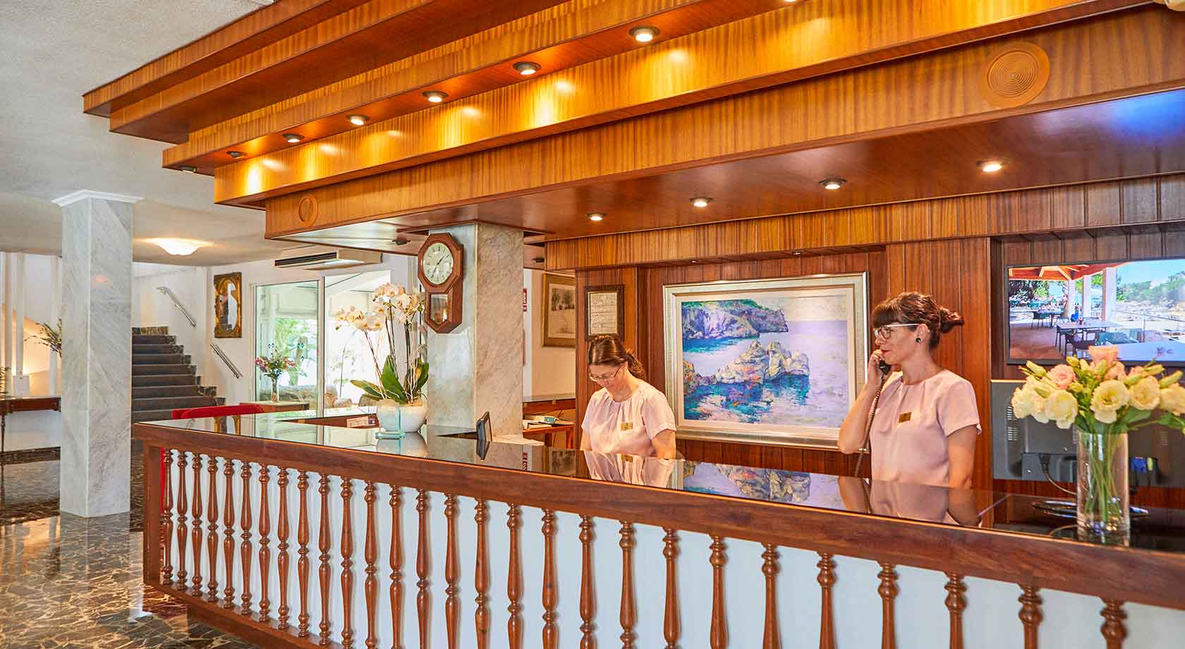 reception hotel rocamarina reception hotel rocamarina